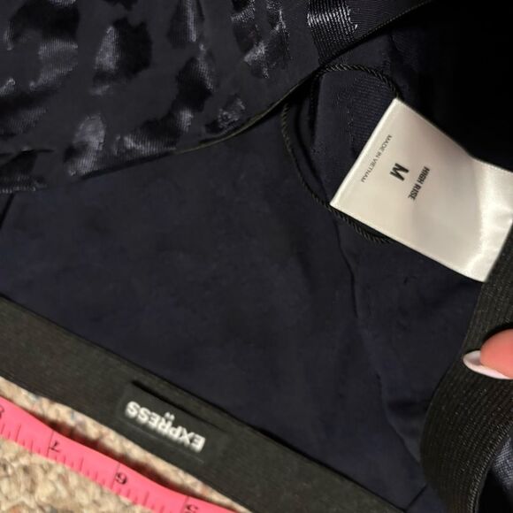 NWT Express Midi Slip Skirt in Navy Blue Metallic- Size Medium - Picture 6 of 8